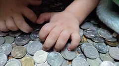 Что делать оренбуржцам, которым отказали в выплате детского пособия